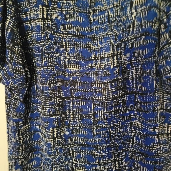 3/$15 BANANA REPUBLIC Women's Top - Picture 2 of 3